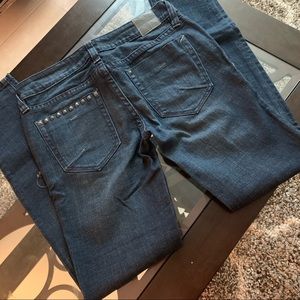 🌟Future favorite studded Size 7 skinny jeans